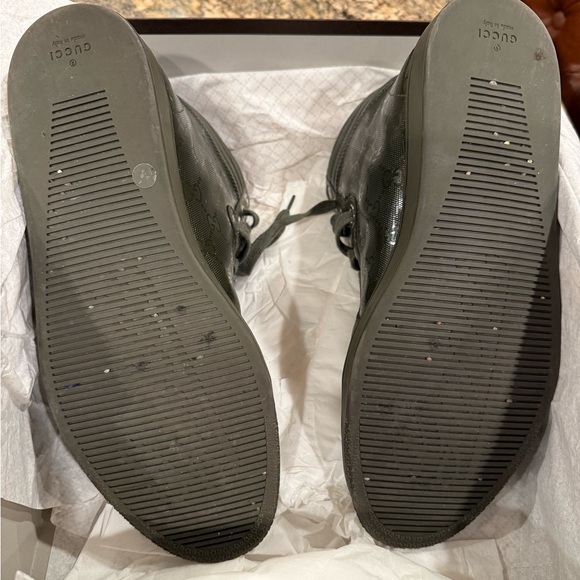 Authentic Gucci Men\'s Olive Lace-Up Shoes Size 8.0 main image 15